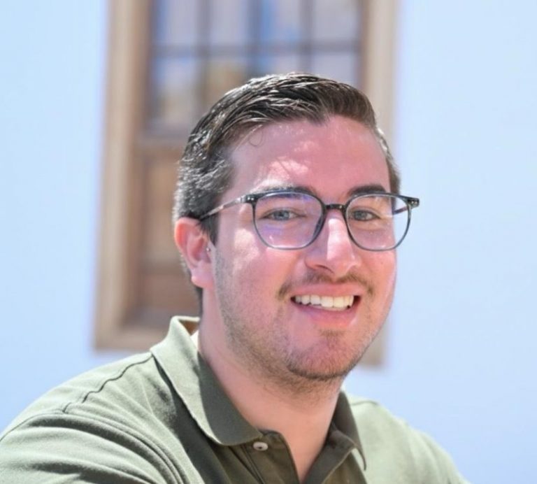 Lanzarote: un paraíso turístico, un desierto cultural para su juventud; Por François Moreno